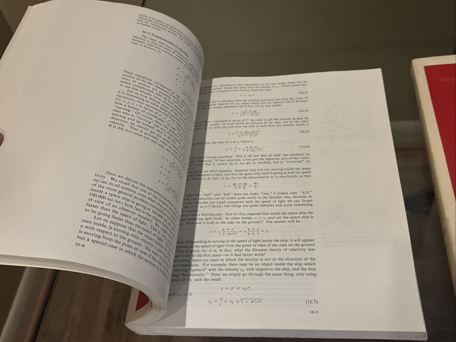 The Feynman Lectures On Physics SET Volumes 1 & 2 PLUS Feynman’s Rainbow *NICE*