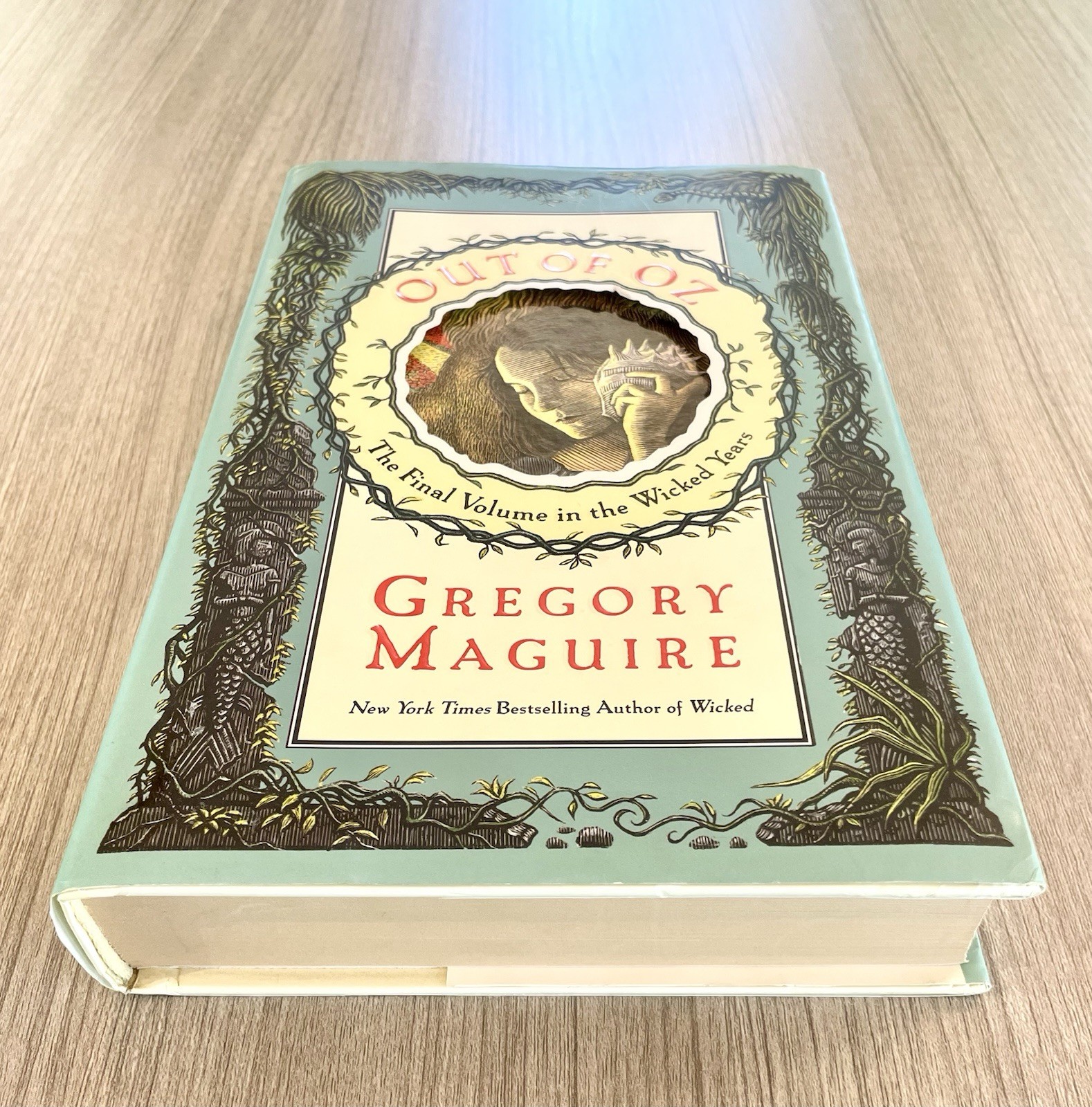 SIGNED (Wicked) OUT OF OZ by Gregory Maguire 1st Edition 1st Printing 2011 HCDJ