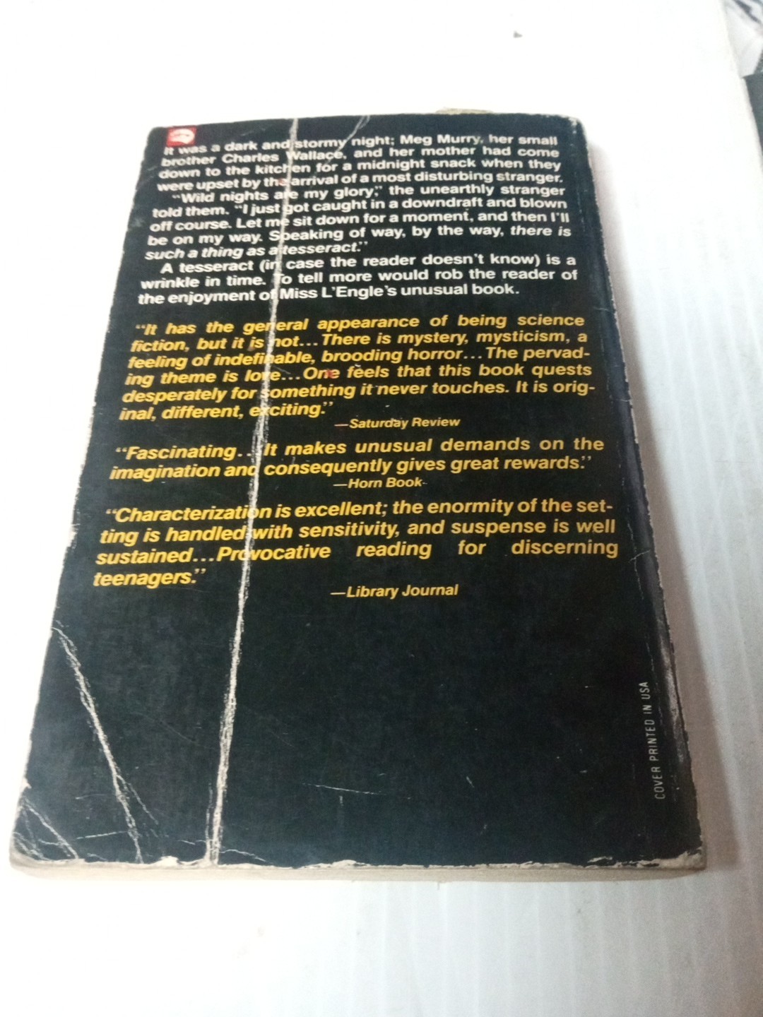 A Wrinkle in Time by Madeleine L&rsquo;Engle 1976 Vintage Paperback