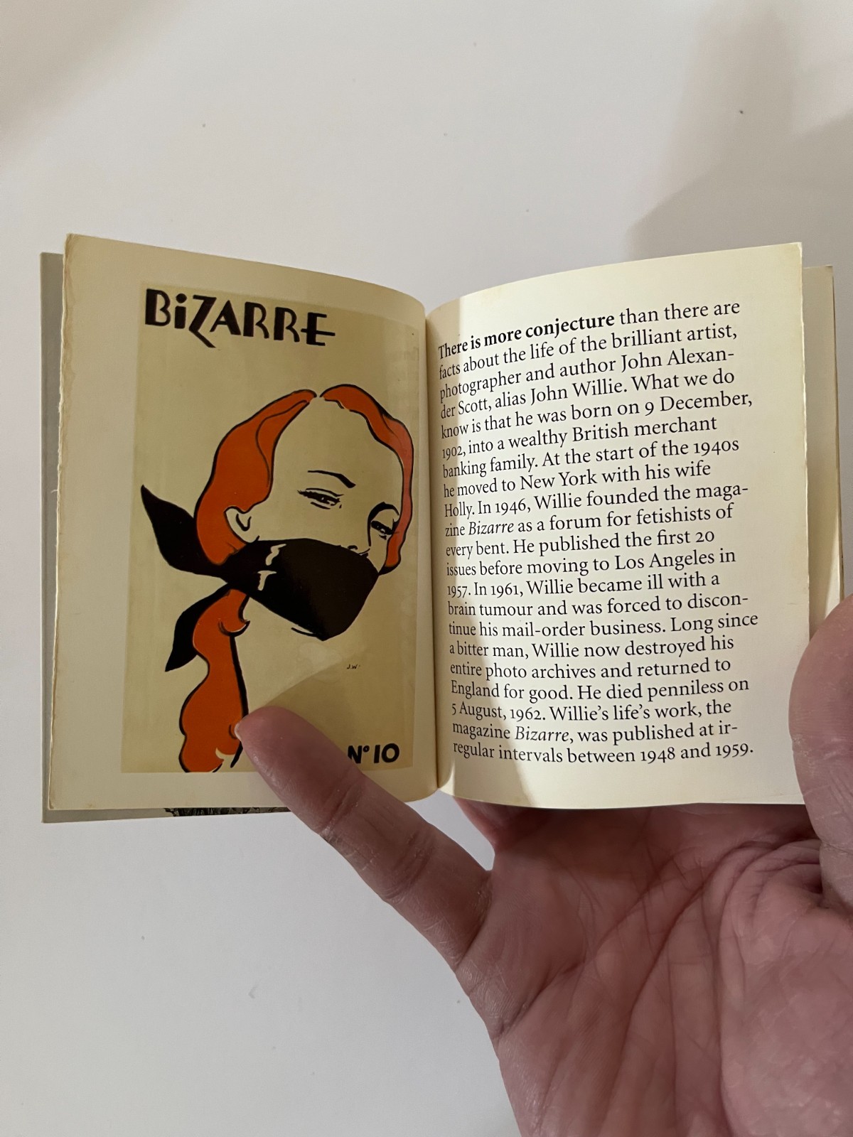 John Willie&rsquo;s Bizarre [Amuse-gueule]. Taschen Mini-Book. 1996.