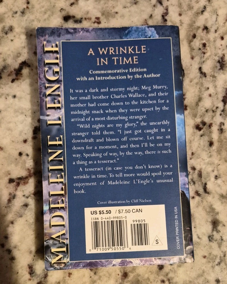 A Wrinkle in Time Paperback by Madeleine L &lsquo;Engle