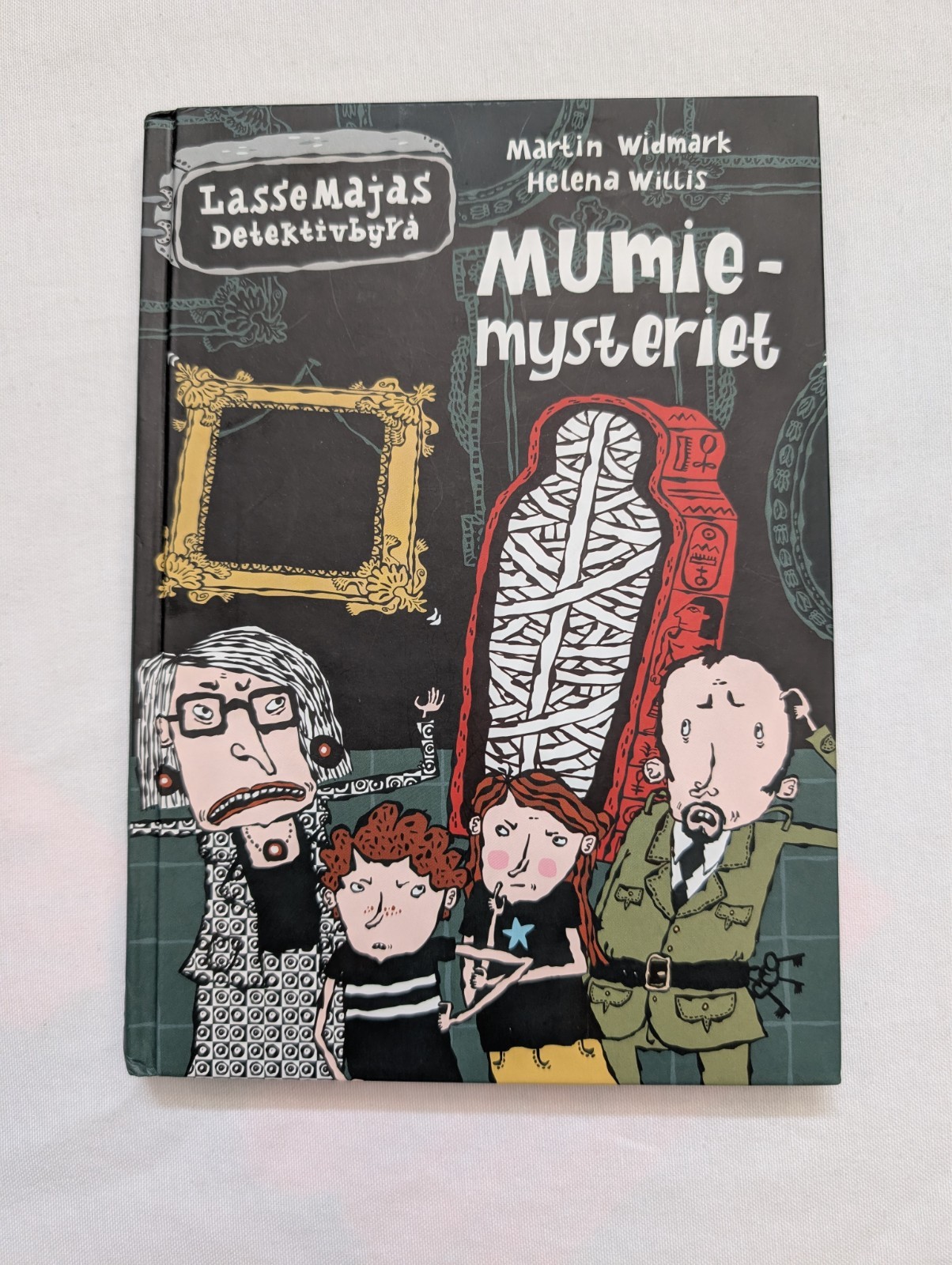 Lasse Maja&rsquo;s Detective Agency 8 Book Hardcover Lot in Swedish Svenska Widmark