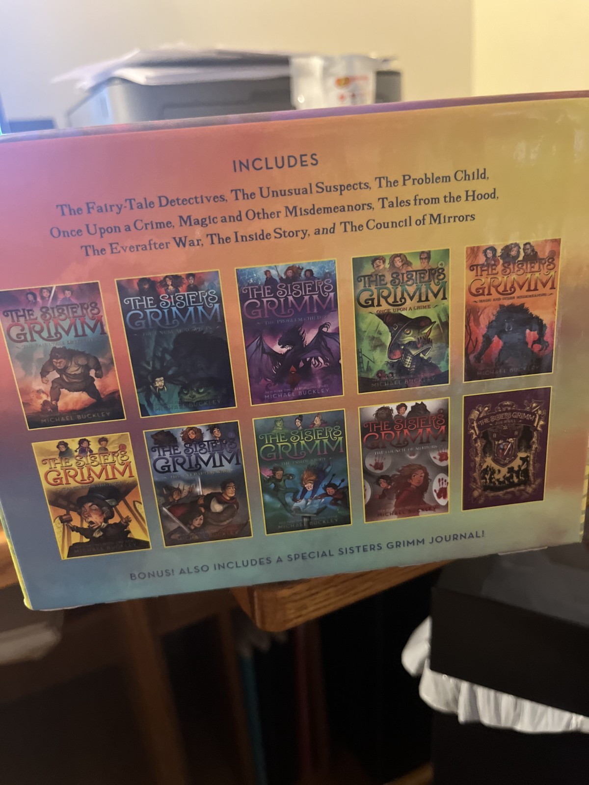 The Sisters Grimm Box Set Michael Buckley Books 1-9 w/Journal ~ MINT condition