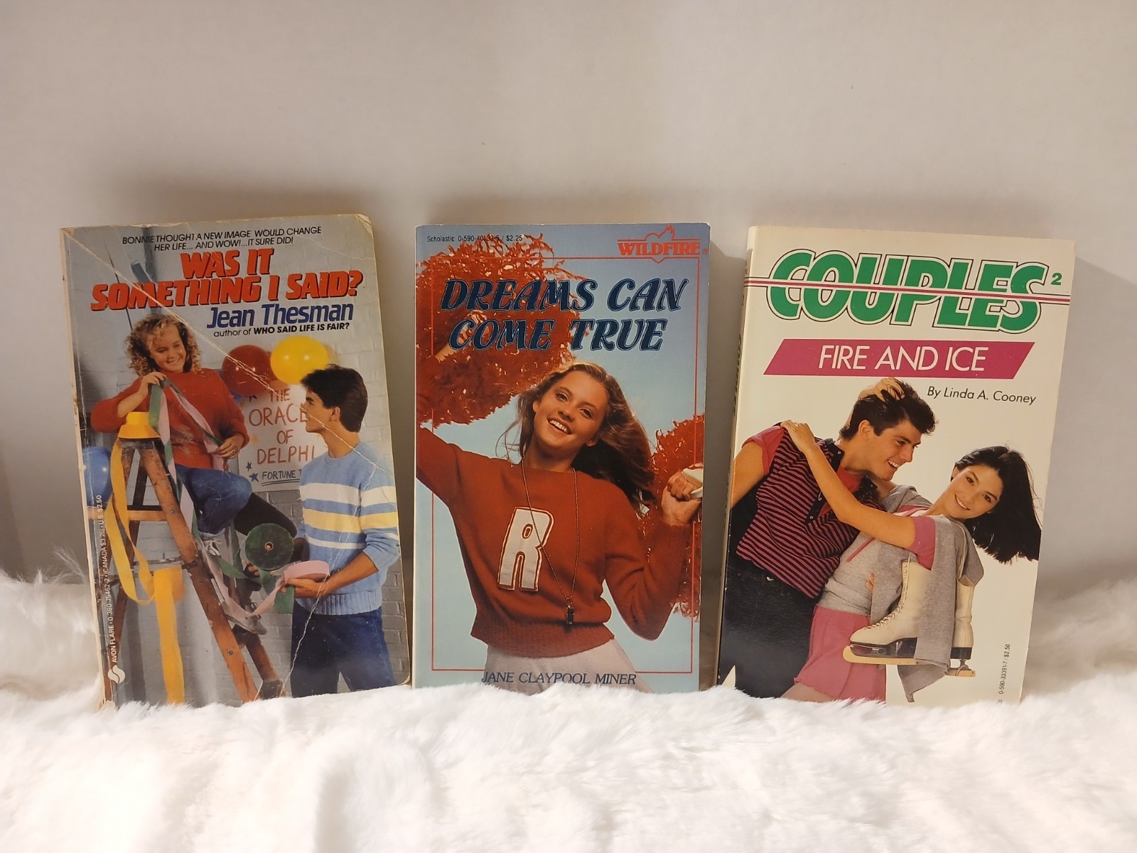 Set Of 3 Vintage 1980&rsquo;s Young Teen Romance Paperback Books