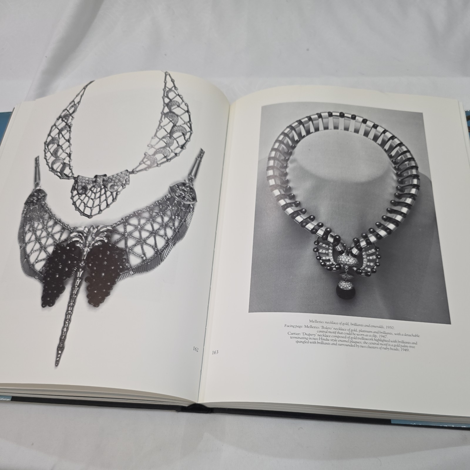 Jewelry of the 1940&rsquo;s and 1950&rsquo;s by Sylvie Raulet HC