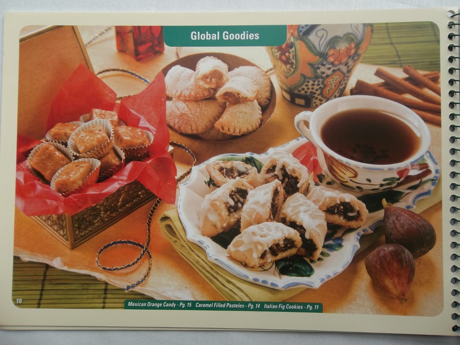 We Energies Cookie Book 2008 – 80th ANNIVERSARY EDITION – Holiday Treats