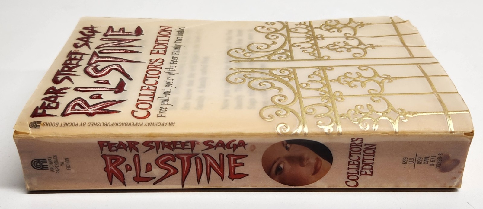Fear Street Collector’s Edition Lot Of 2 – Goodnight Kiss Saga w/Poster RL Stine