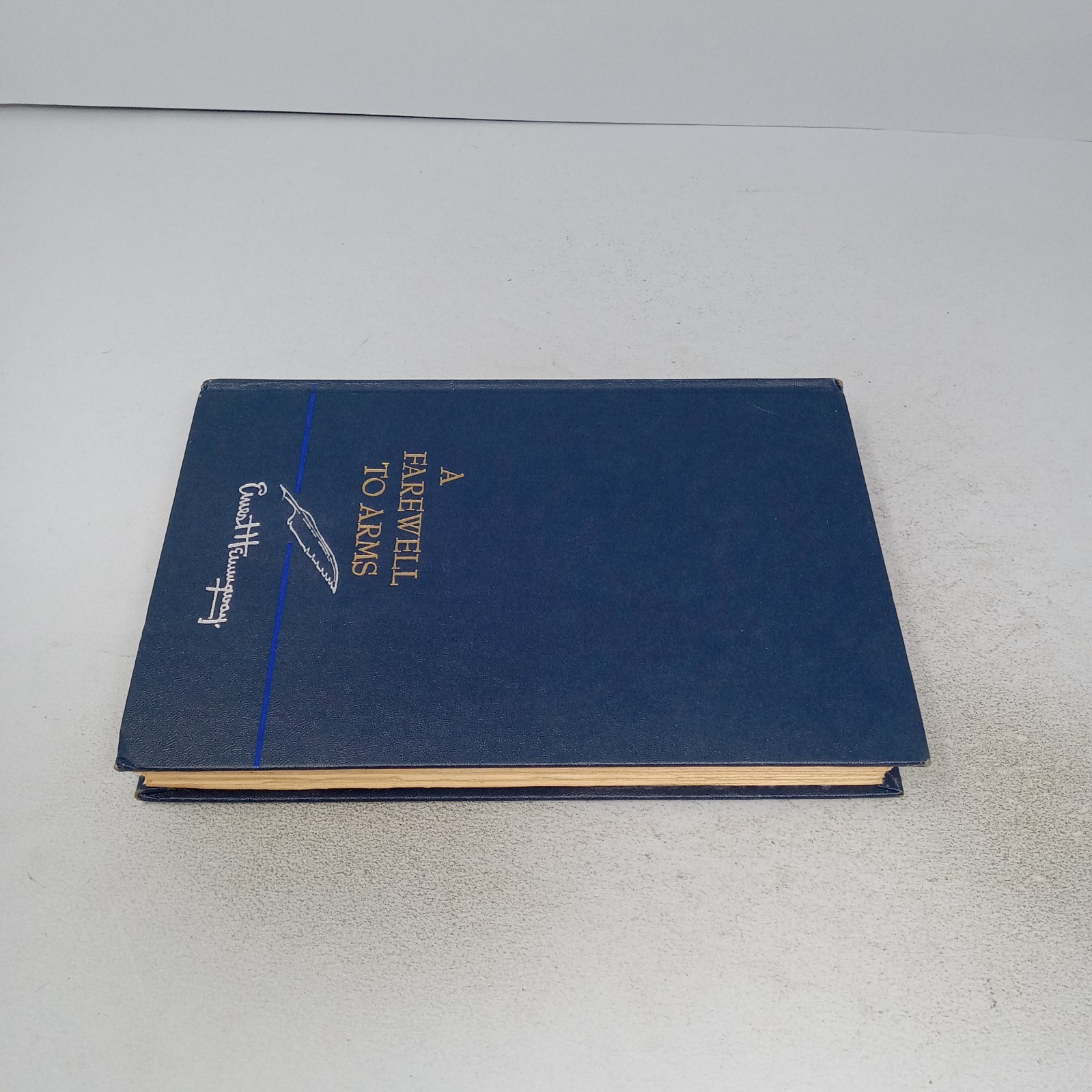 A Farewell to Arms: 1957 Charles Scribner&rsquo;s Sons Hardcover by Ernest Hemingway