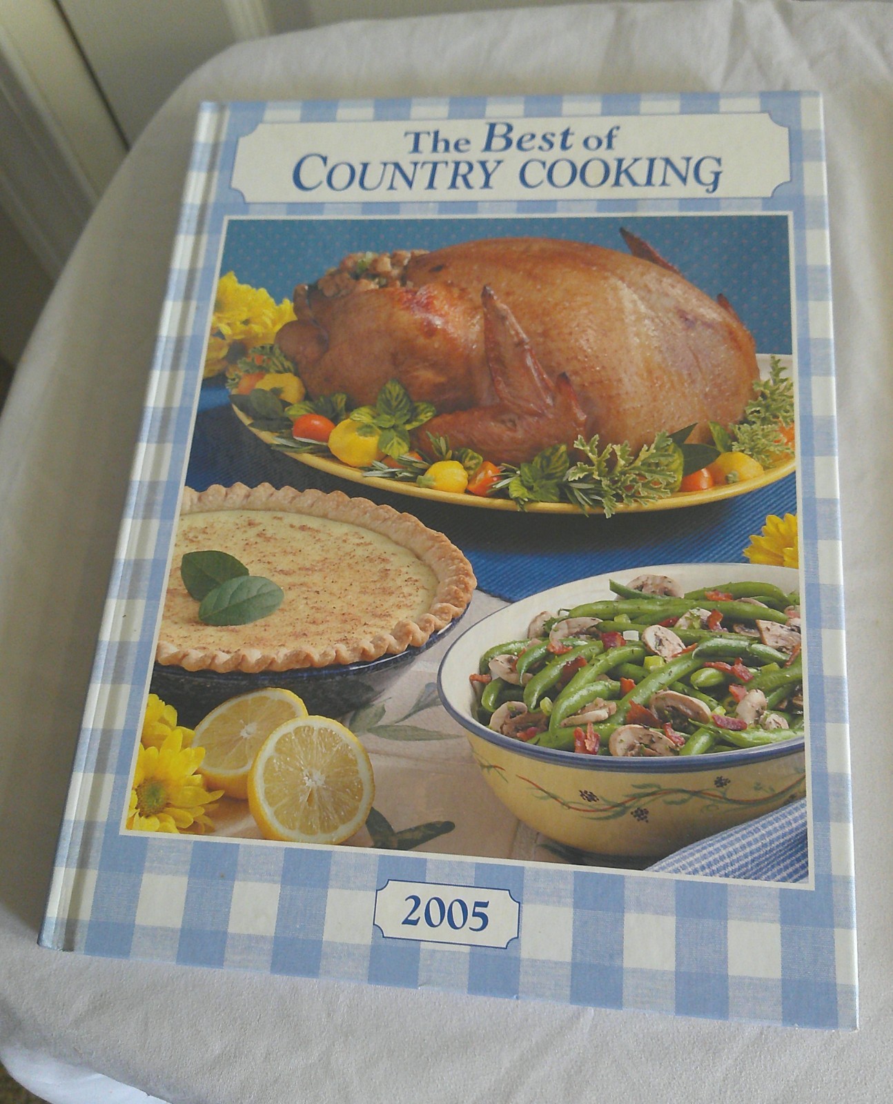 Best of Country Cooking, Cook Book&rsquo;s 2005 and 2006, 184 pages each