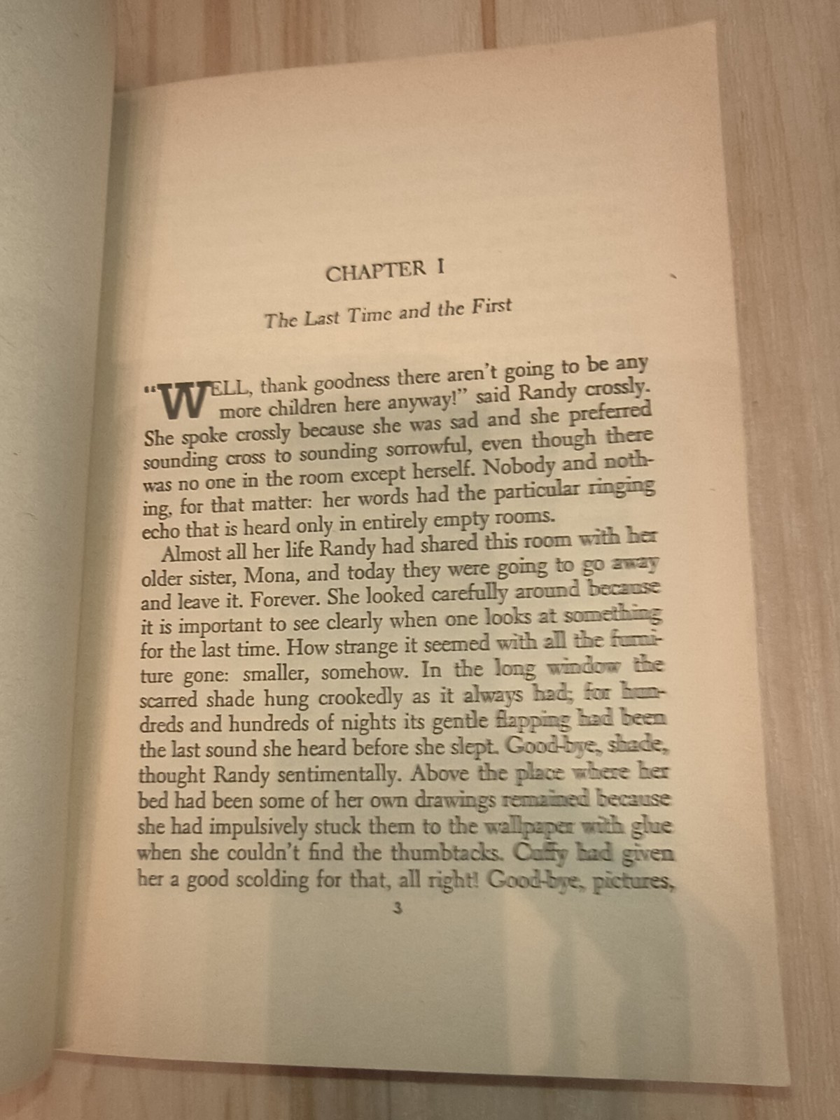 The Four-Story Mistake Elizabeth Enright 1973 Dell Yearling Children&rsquo;s Fantasy