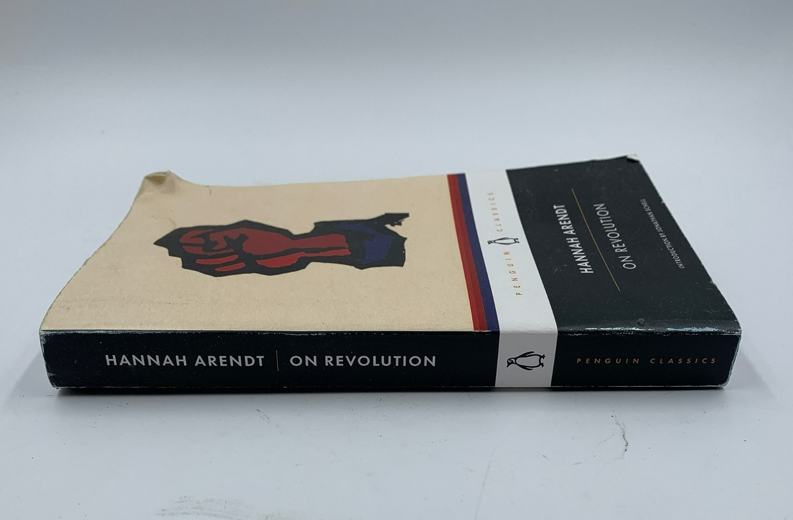 On Revolution by Hannah Arendt, Penguin Books, 2006, PB Good