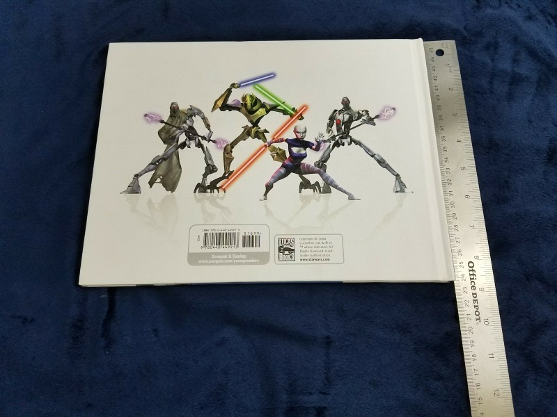 Star Wars the Clone Wars the battle begins hardback children&rsquo;s book 11 by 8.5 in