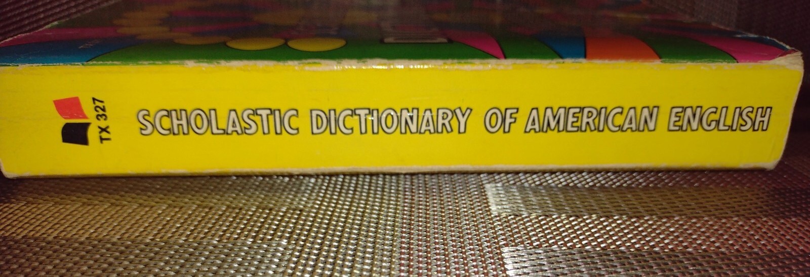 VINTAGE SCHOLASTIC DICTIONARY OF AMERICAN ENGLISH 1970&rsquo;s PAPERBACK 864 PAGES
