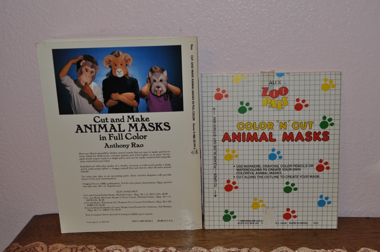 2 CUT AND MAKE ANIMAL MASKS IN FULL COLOR & COLOR &lsquo;N CUT ANMAL MASKS BOOKS